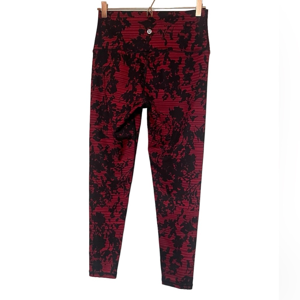 Lululemon red and black leggings, size 8, RN 106259, excellent used condition